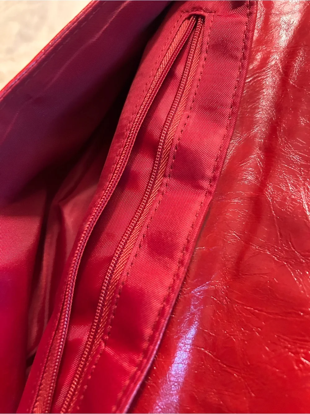 Unlisted evening clutch